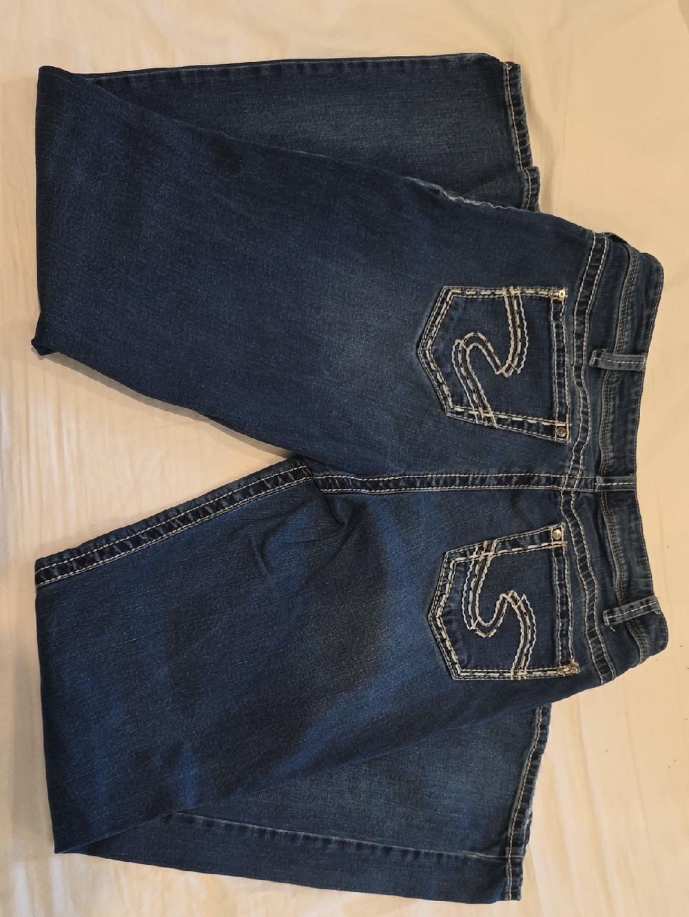 Silver Jeans Dark Blue Women's Denim with Contrast Back Pocket Stitching